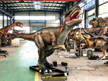 custom dinosaur models
