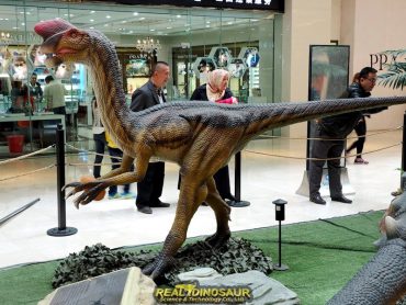 giant-sized dinosaur