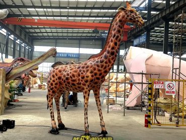 life size animatronic giraffe