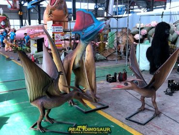 life size dinosaurs for parks