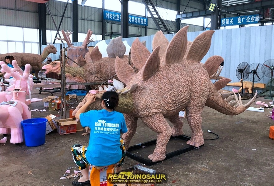 Animatronic Stegosaurus model in production