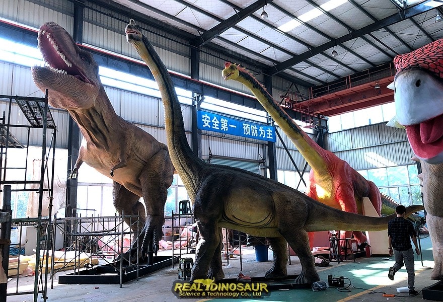 animatronic dinosaur manufacturer